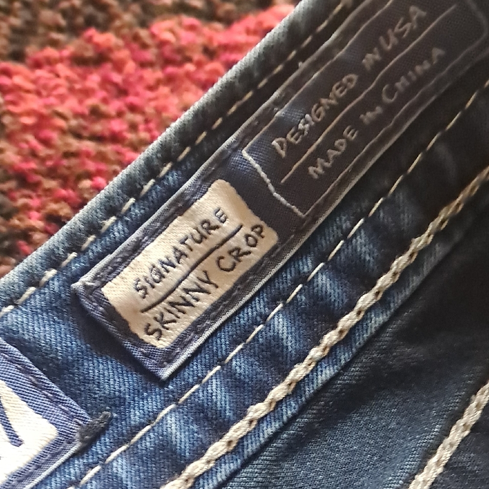 (6) MissMe Signature Skinny Crop Jeans (6)